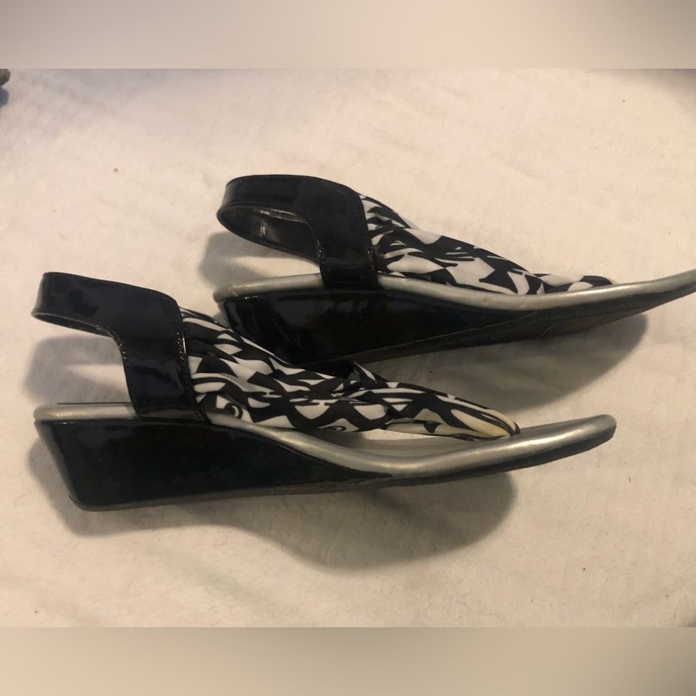 IMPO Ribbon Sandals - Picture 5 of 6